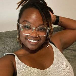 Meet your Posher, Deanna